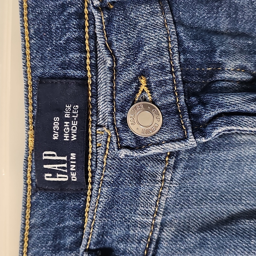 Gap High Rise Wide-leg Jeans - Picture 2 of 3